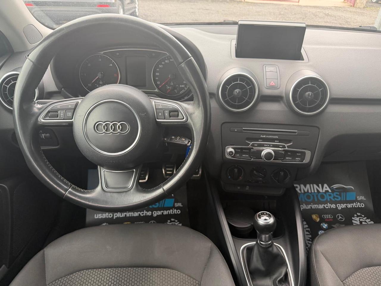 Audi A1 1.6 BICOLORE METAL PLUS