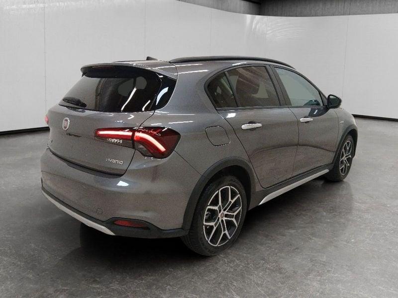 FIAT Tipo 5p 1.5 t4 hybrid Cross 130cv dct