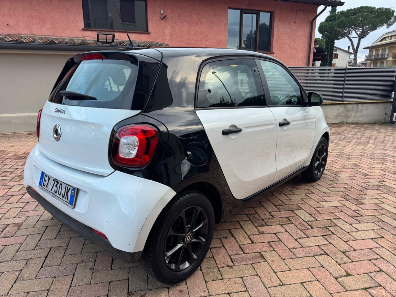 Smart ForFour 70 1.0 Prime