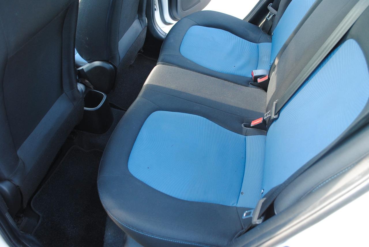 HYUNDAI i 10 1.0 65 CV OK NEOPATENTATI