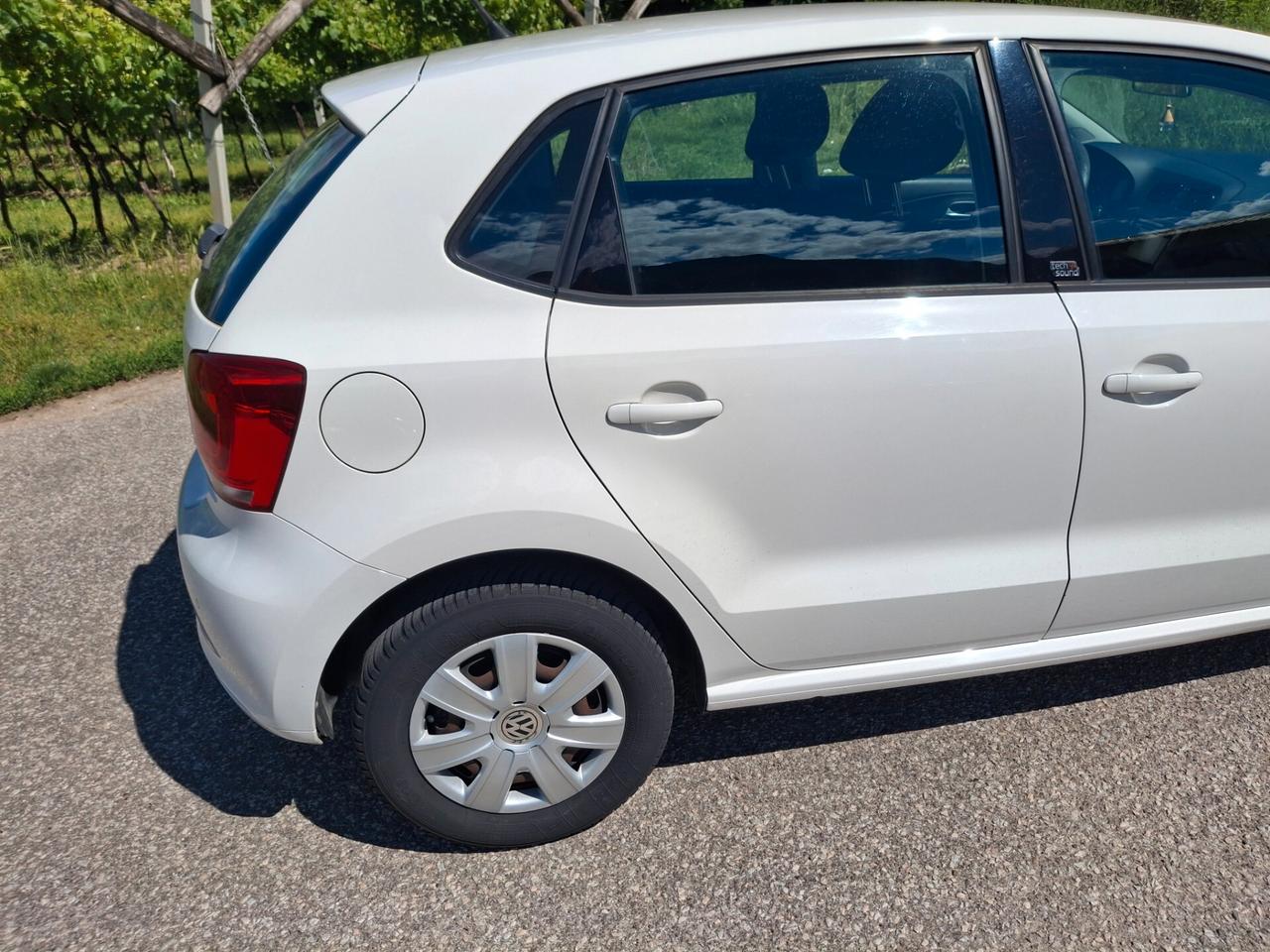 Volkswagen Polo 1.2 5 porte 75cv neo patentati