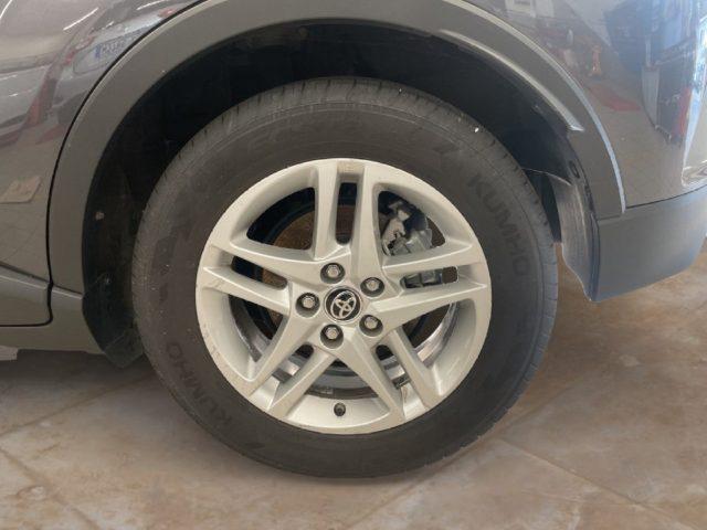 TOYOTA C-HR 1.8 Hybrid E-CVT Active