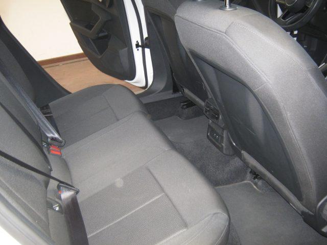 AUDI A3 SPB 30 g-tron S tronic Business