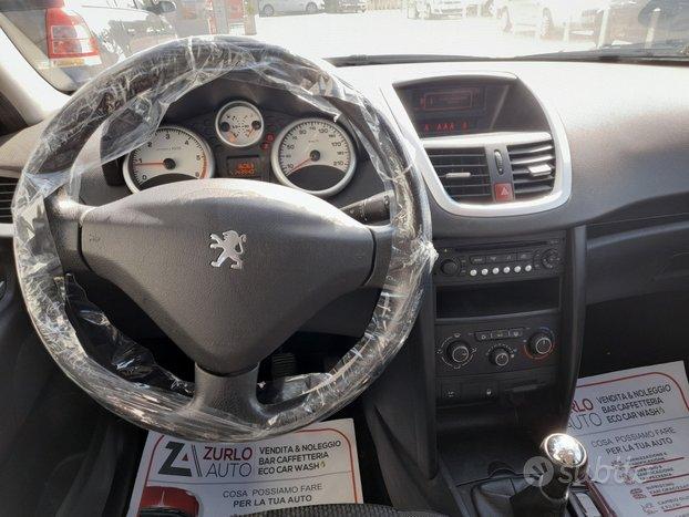 PEUGEOT 207 sw Hdi 93cv - 2010