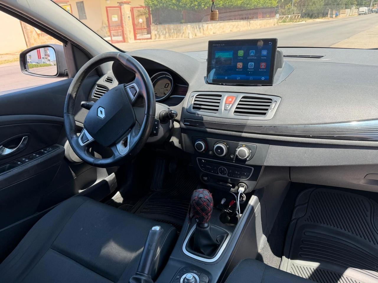 Renault Megane Mégane 1.5 dCi - DIESEL - 2011