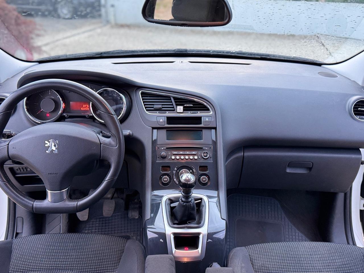Peugeot 5008 1.6 Diesel 115CV Allure 7 posti - 2013