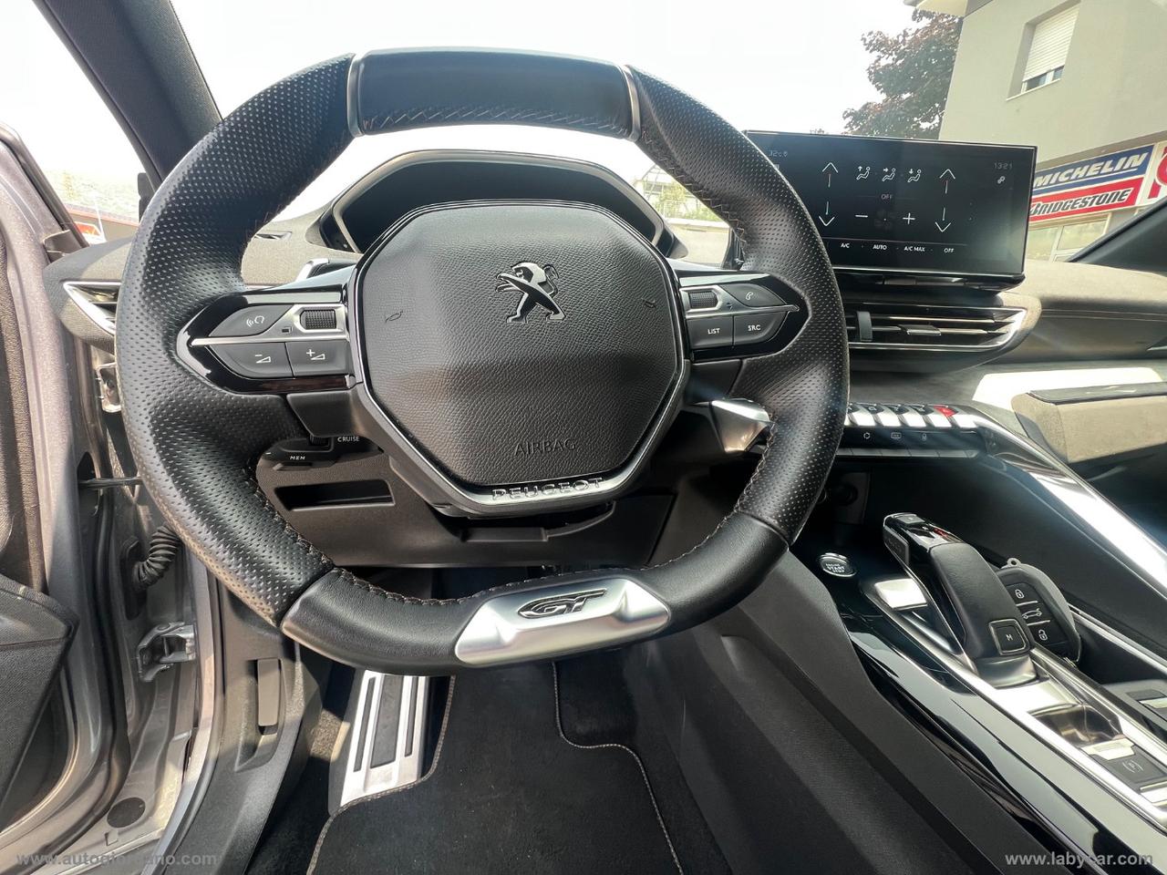 PEUGEOT 5008 BlueHDi 130 S&S EAT8 GT