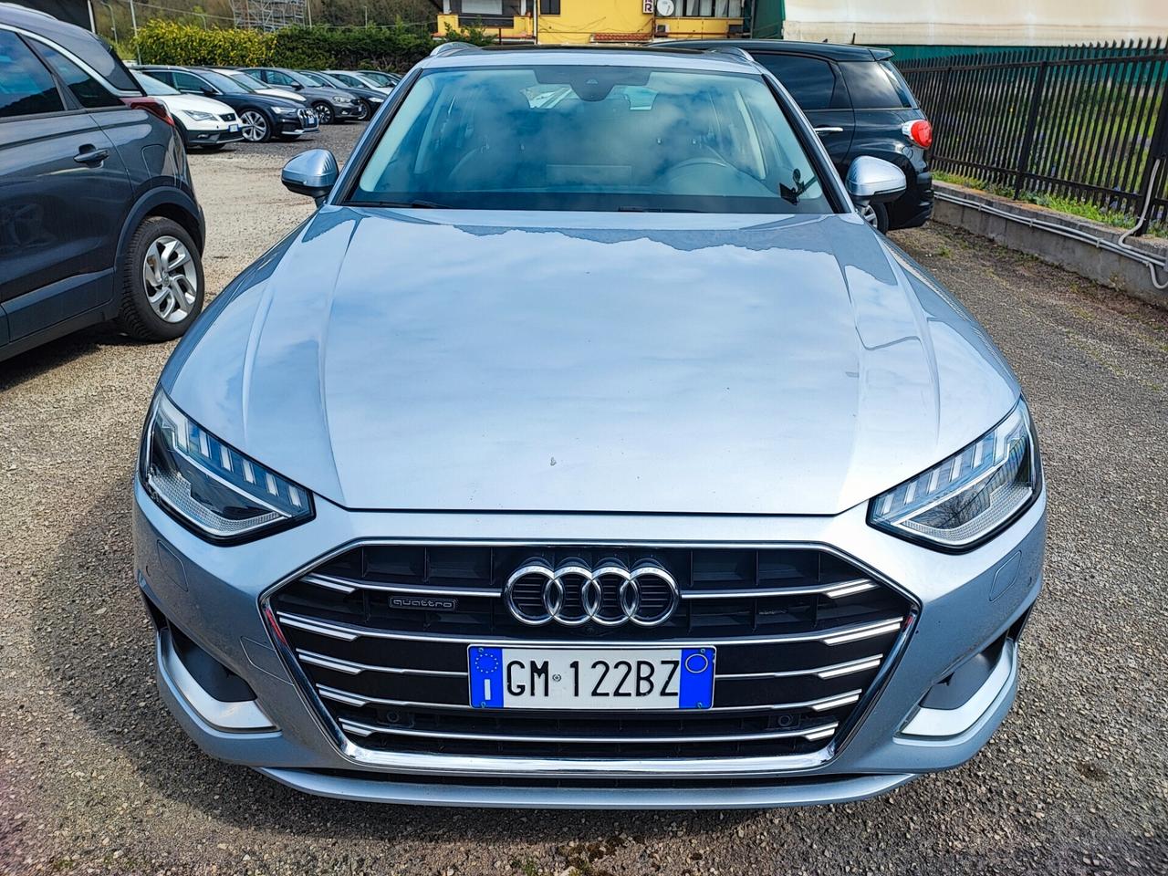 Audi A4 Avant 40 TDI quattro S tronic line edition