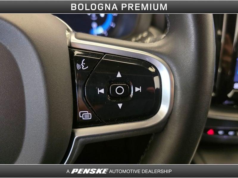 Volvo XC60 XC60 B4 (d) automatico Plus Bright