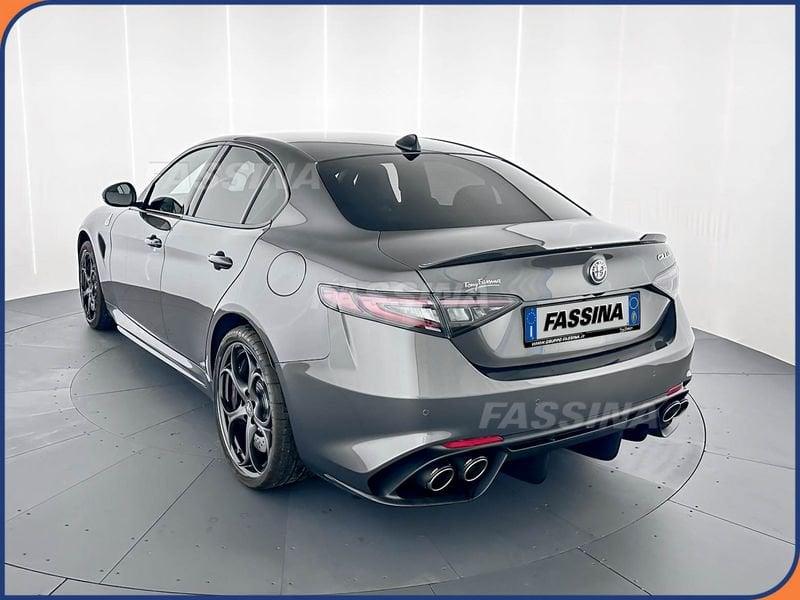 Alfa Romeo Giulia Giulia 2.9 V6 Bi-Turbo AT8 Quadrifoglio 520CV