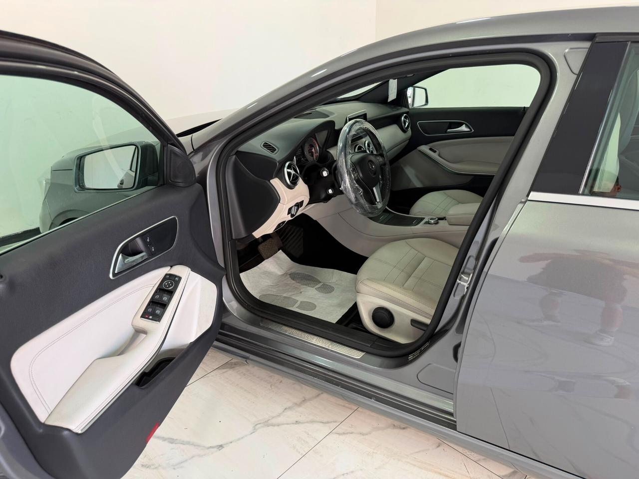 Mercedes-benz A 180 CDI Sport-LED-GARANTITA-2013