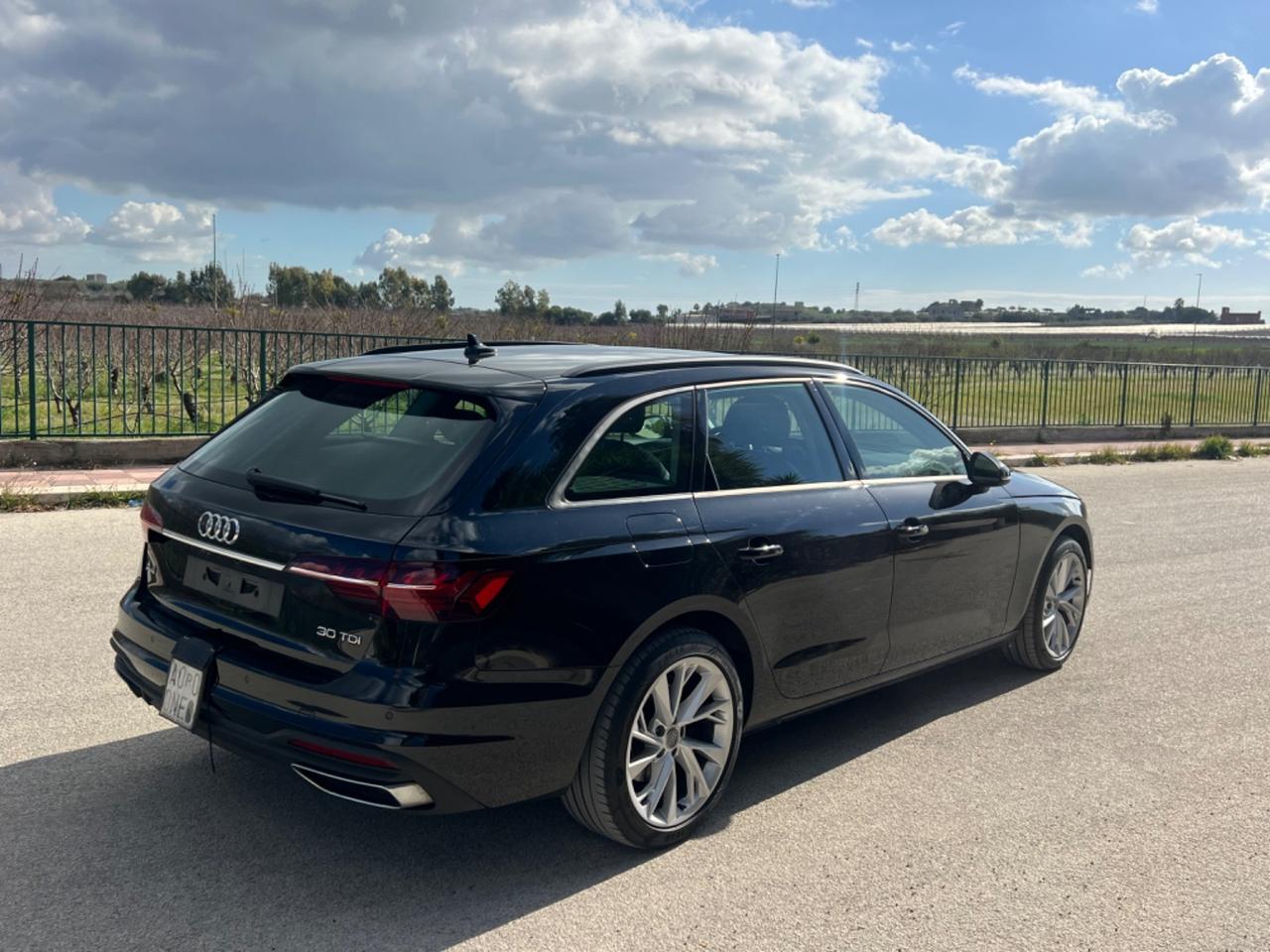 Audi A4 Avant 35 TDI/163 CV S tronic