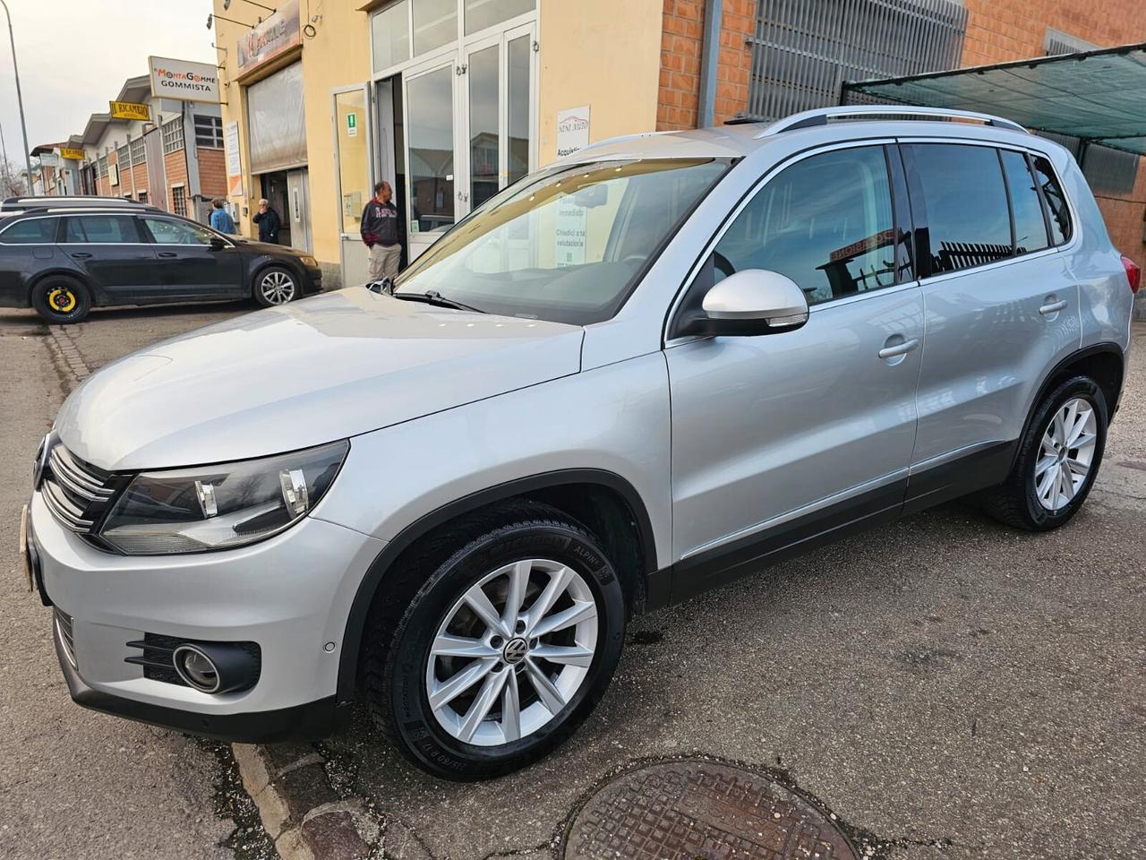 Volkswagen Tiguan 2.0 TDI 140cv 4Motion DSG*Navi*Pdc*Euro5*
