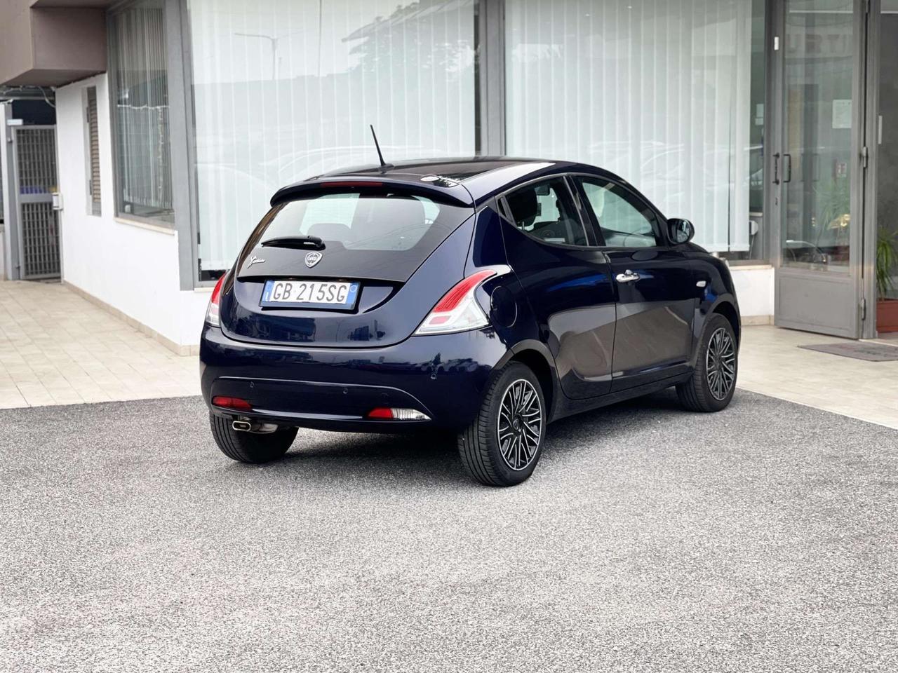 Lancia Ypsilon 1.2 Gpl 69CV E6 Neo - 2020