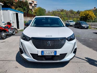 PEUGEOT 2008 1.2 BENZINA 30.000 KM ALLURE 2022