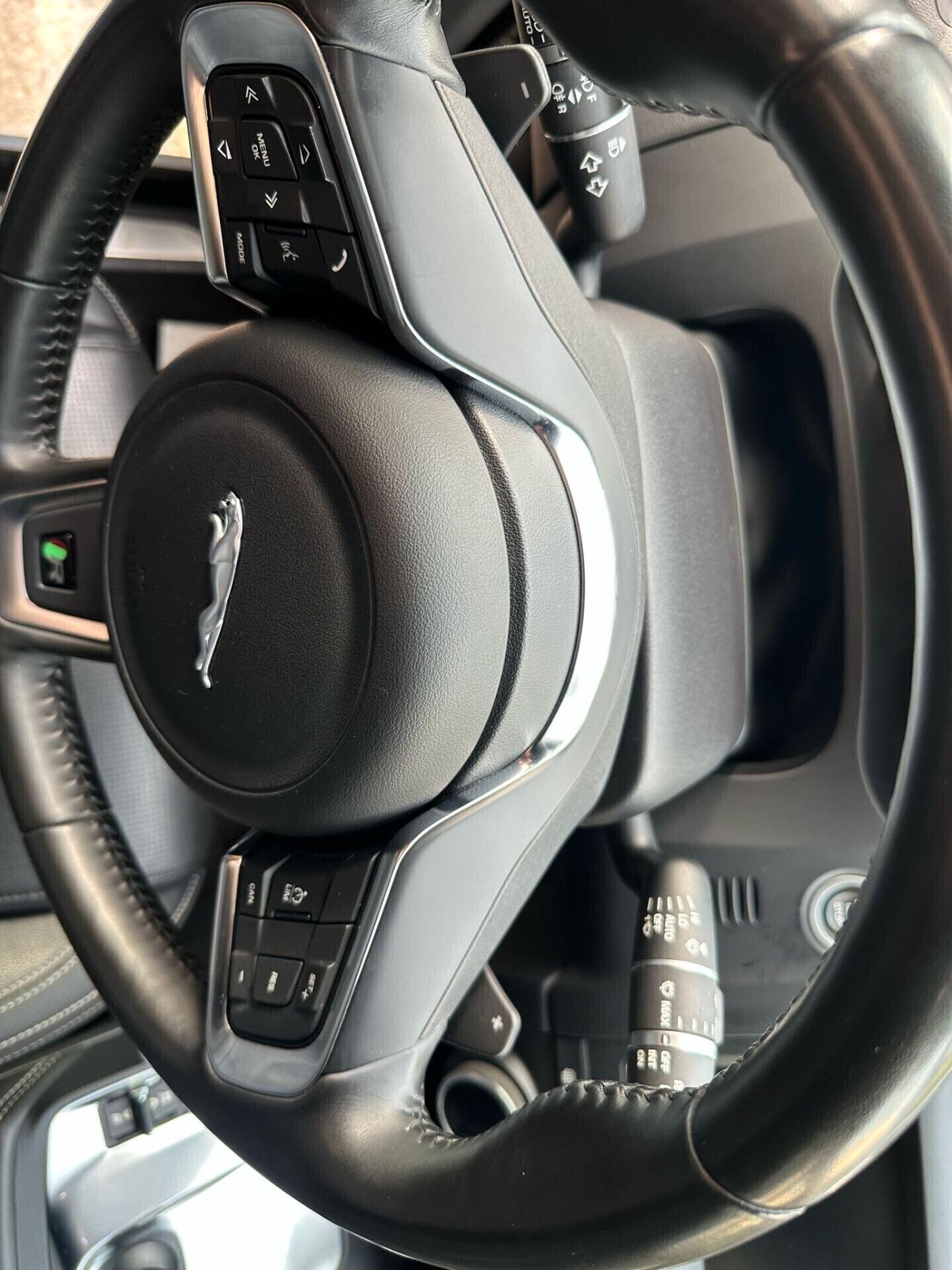 Jaguar E-Pace 2.0D 150 CV AWD aut.