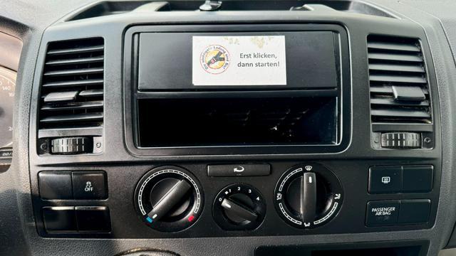 VOLKSWAGEN T5 Transporter