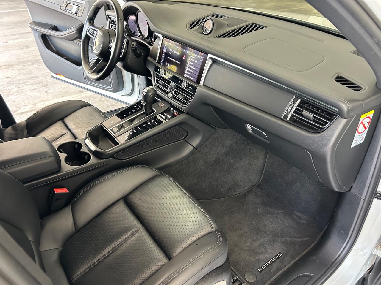 Porsche Macan 2.0 T