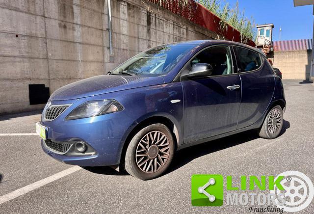 LANCIA Ypsilon 1.0 FireFly 5 porte S&S Hybrid Ecochic Gold