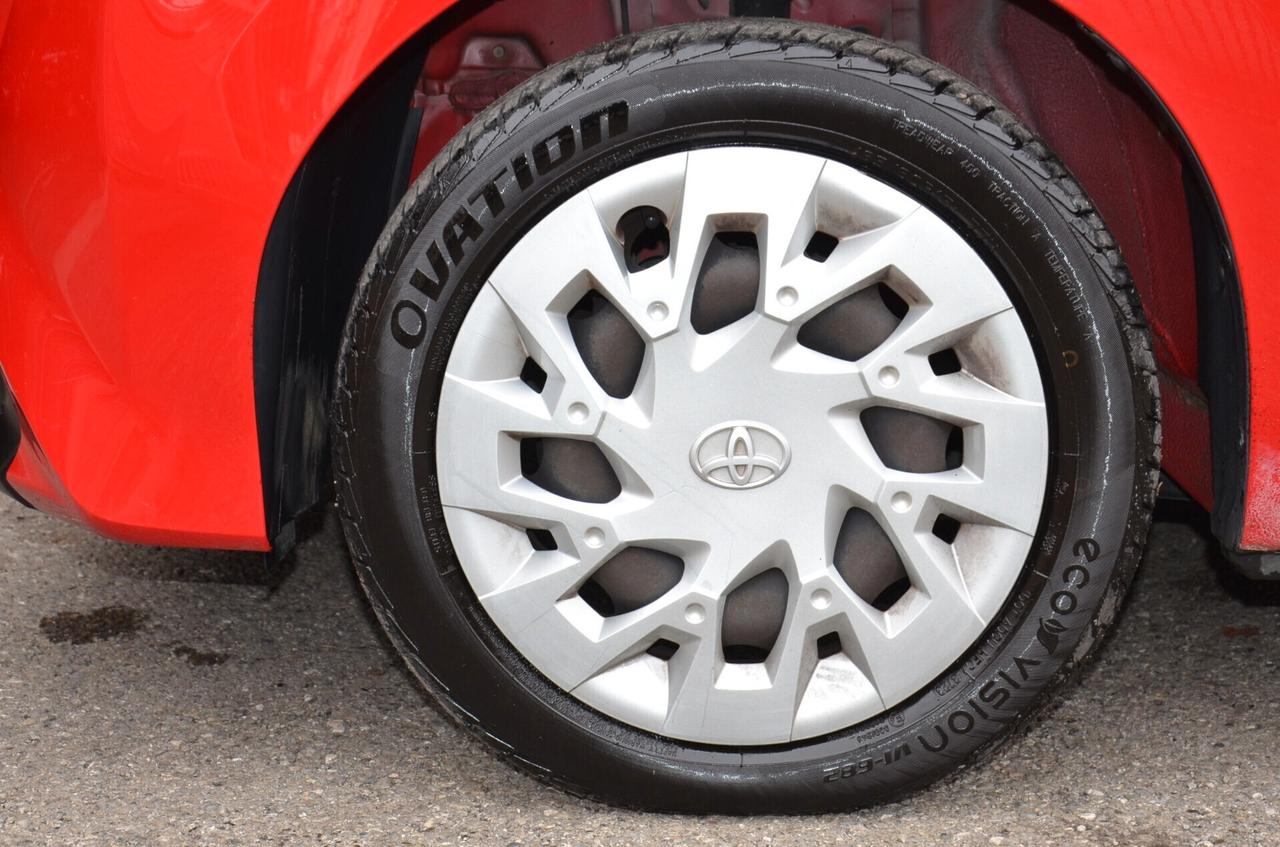 Toyota Aygo 1.0 VVT-i 72 CV 5 porte x-clusiv