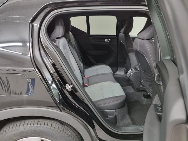 VOLVO XC40 B4 AWD automatico Core