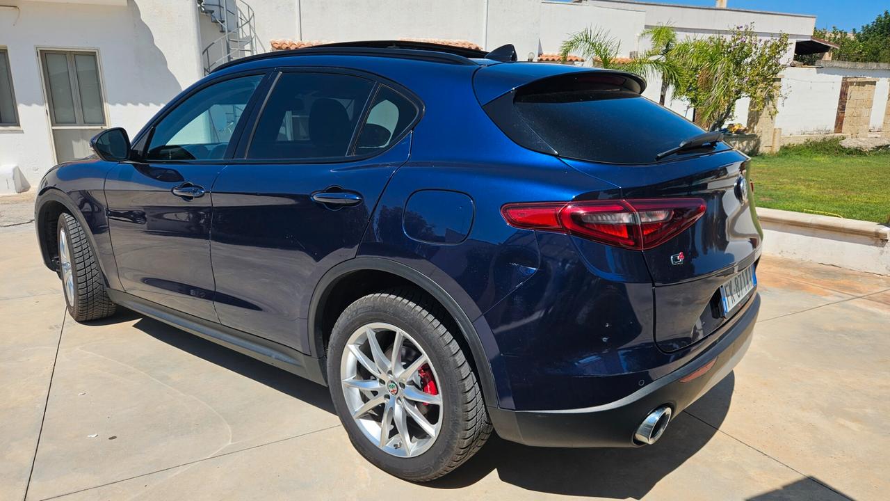 Alfa Romeo Stelvio 2.2 Turbodiesel 190 CV AT8 Q4 Executive