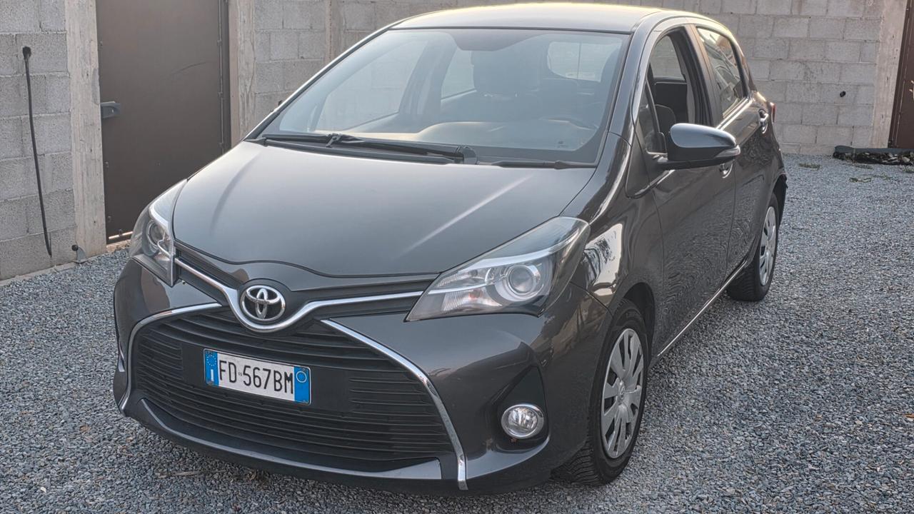 Toyota Yaris 1.0 benzina