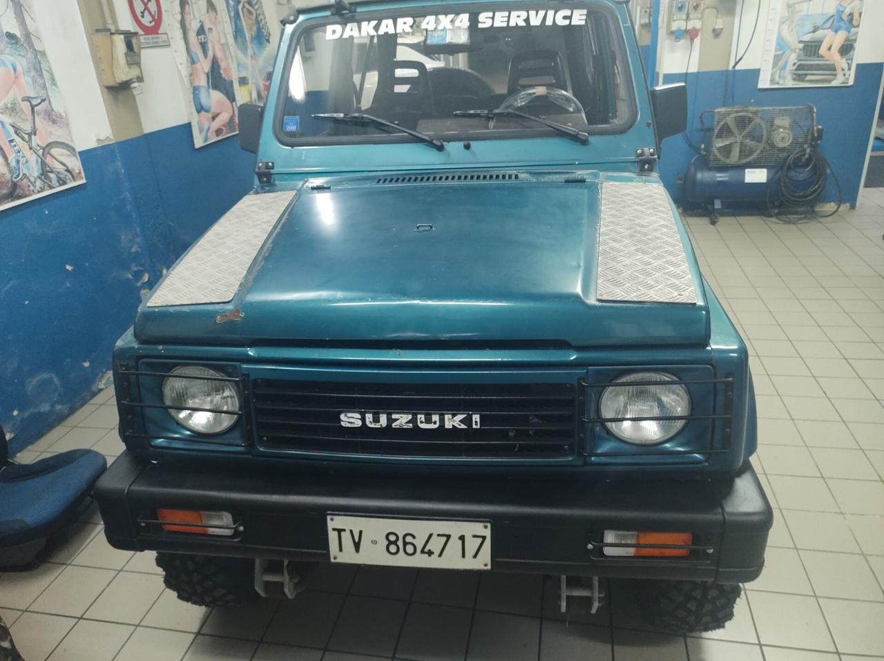 Suzuki SJ Samurai SJ413 Cabriolet giapponese