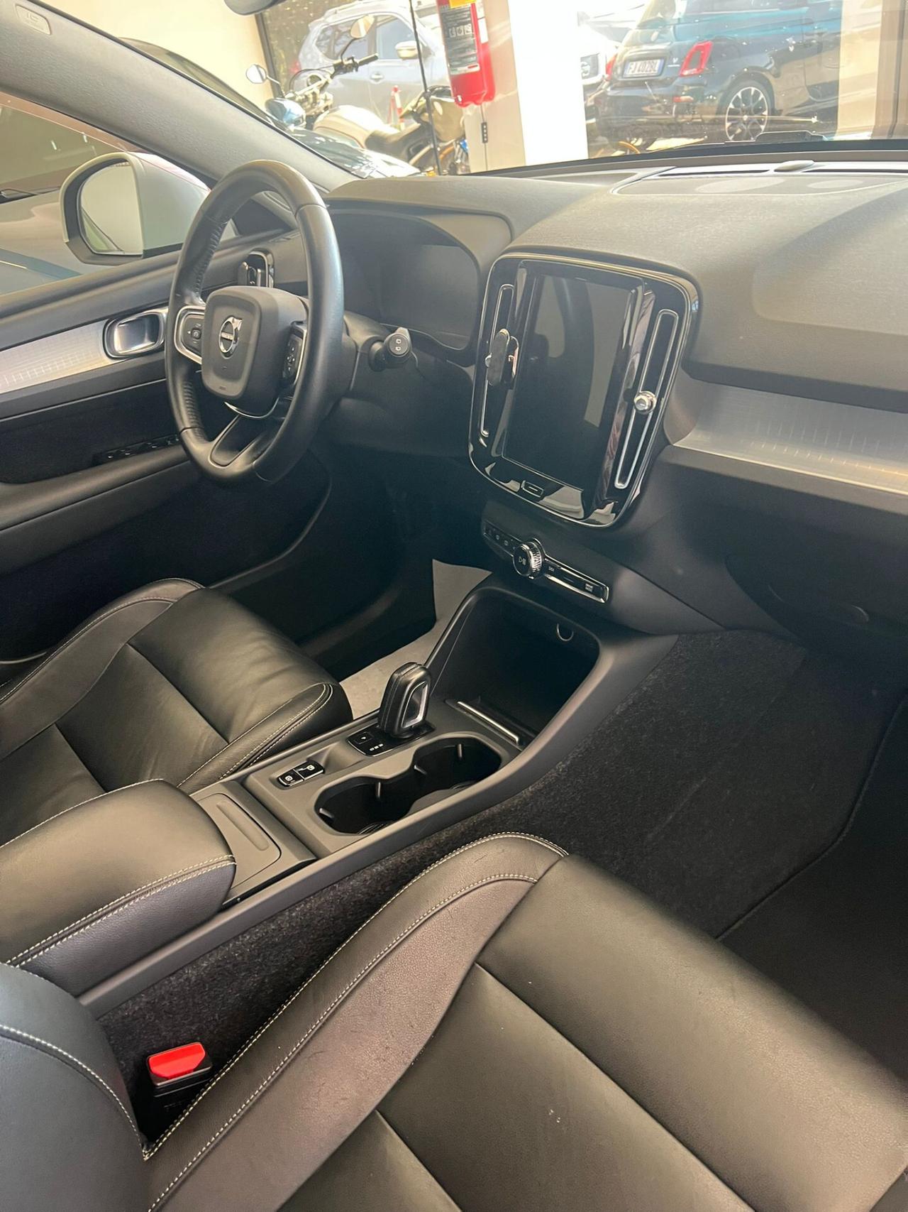 Volvo XC40 D4 AWD Geartronic R-design UNICOPROPRIETARIO