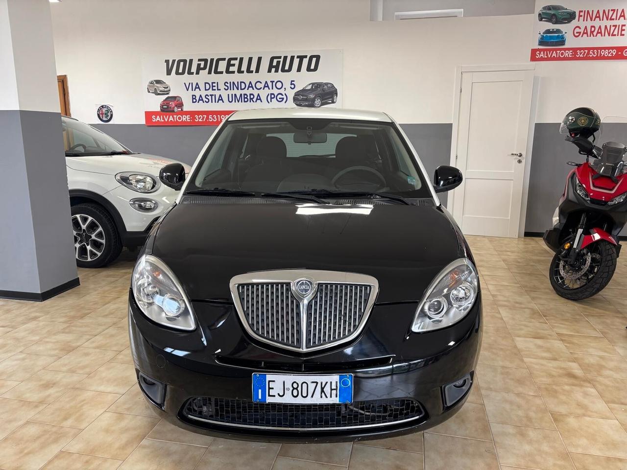 LANCIA YPSILON 2011 DS1.3 Adatta NEOPATENTATI KM 193MILA