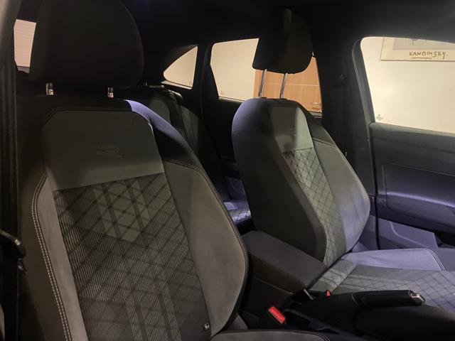 VOLKSWAGEN Taigo 1.5 TSI 150 CV DSG R-Line Tetto