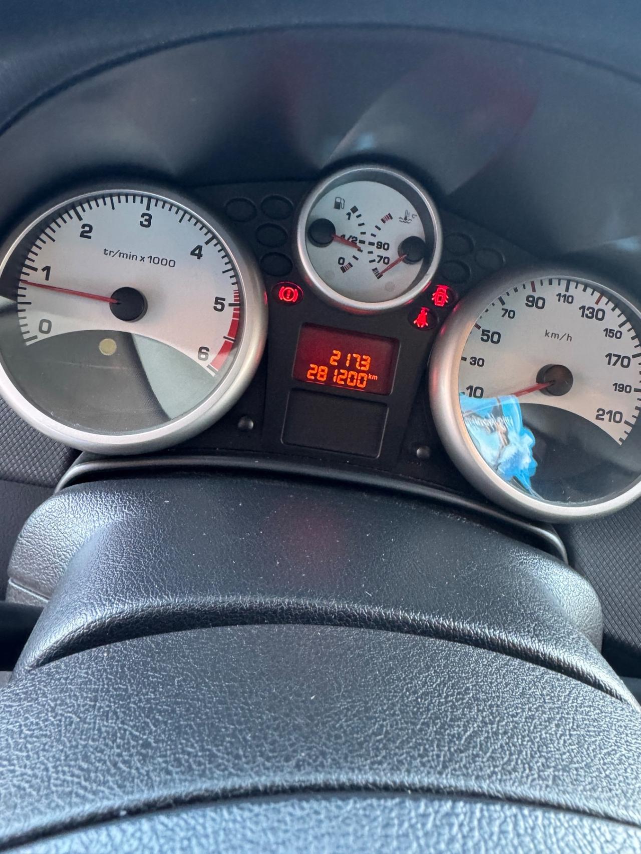 Peugeot 207 1.4 HDi 70CV 3p. ONE Line NEOPATENTATI