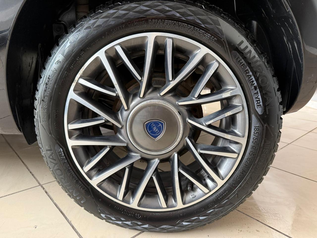 LANCIA YPSILON 1.2 GPL DEL NORD ITA 2016