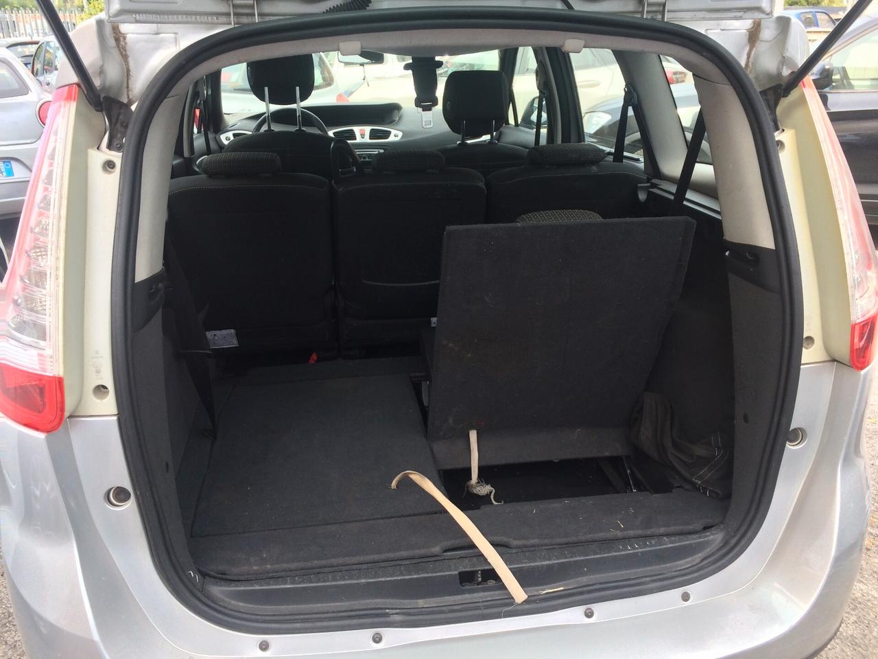 2009 Renault Scenic Scénic 1.5 dCi/105CV Dynamique 7 posti!