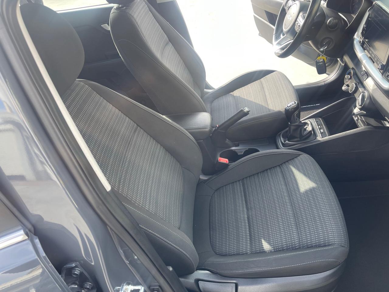 Kia Stonic 1.0 T-GDi 100 CV MHEV iMT Style