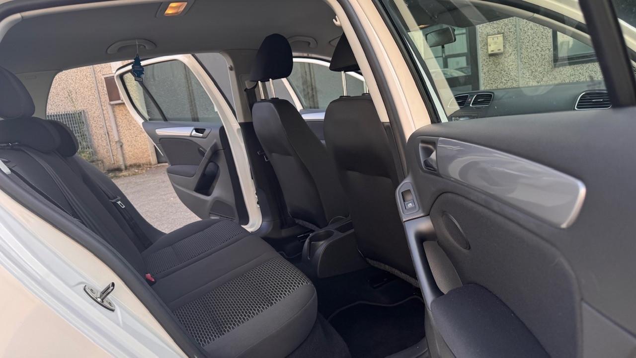 Volkswagen Golf Ok neo patentati