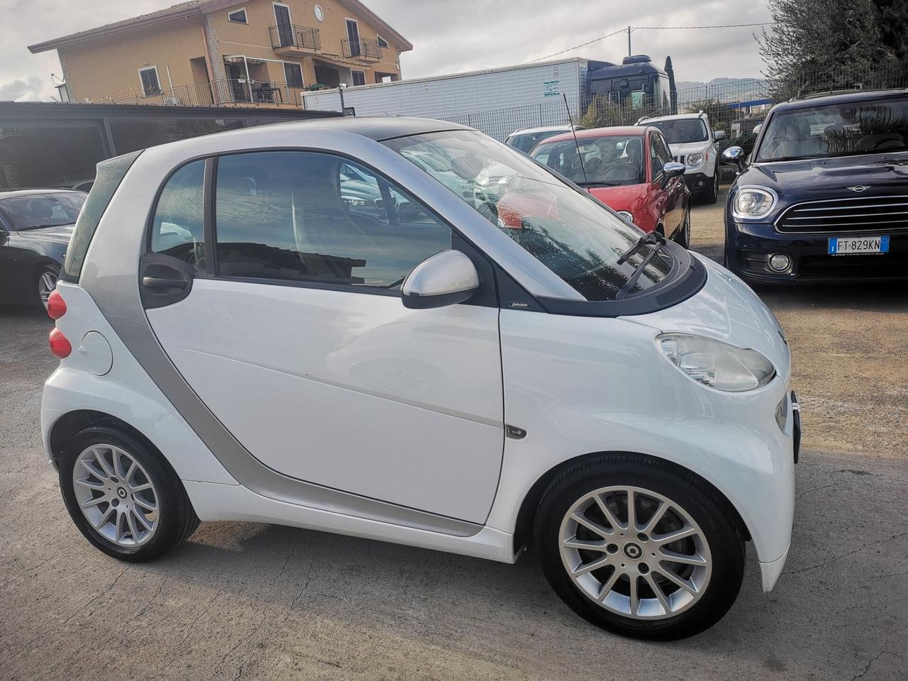 Smart ForTwo 1000 52 kW coupé passion 2012