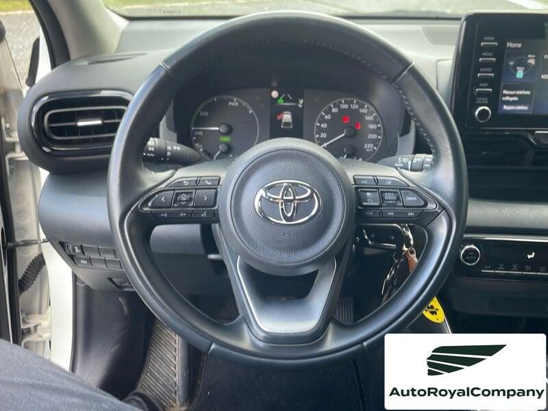 Toyota Yaris Hybrid Active MY22