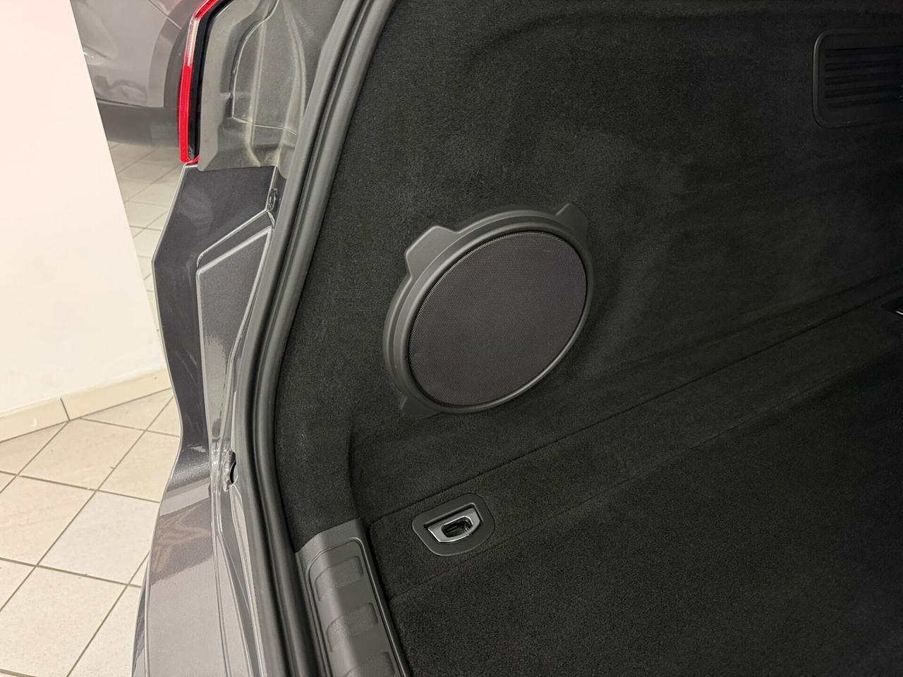 Alfa Romeo Stelvio 2.2 TD 210 CV VELOCE TETTO HARMAN KARDON Q4