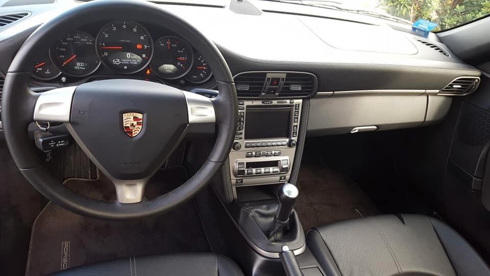 Porsche 911 Carrera 4 Cabriolet ( + Hard Top )