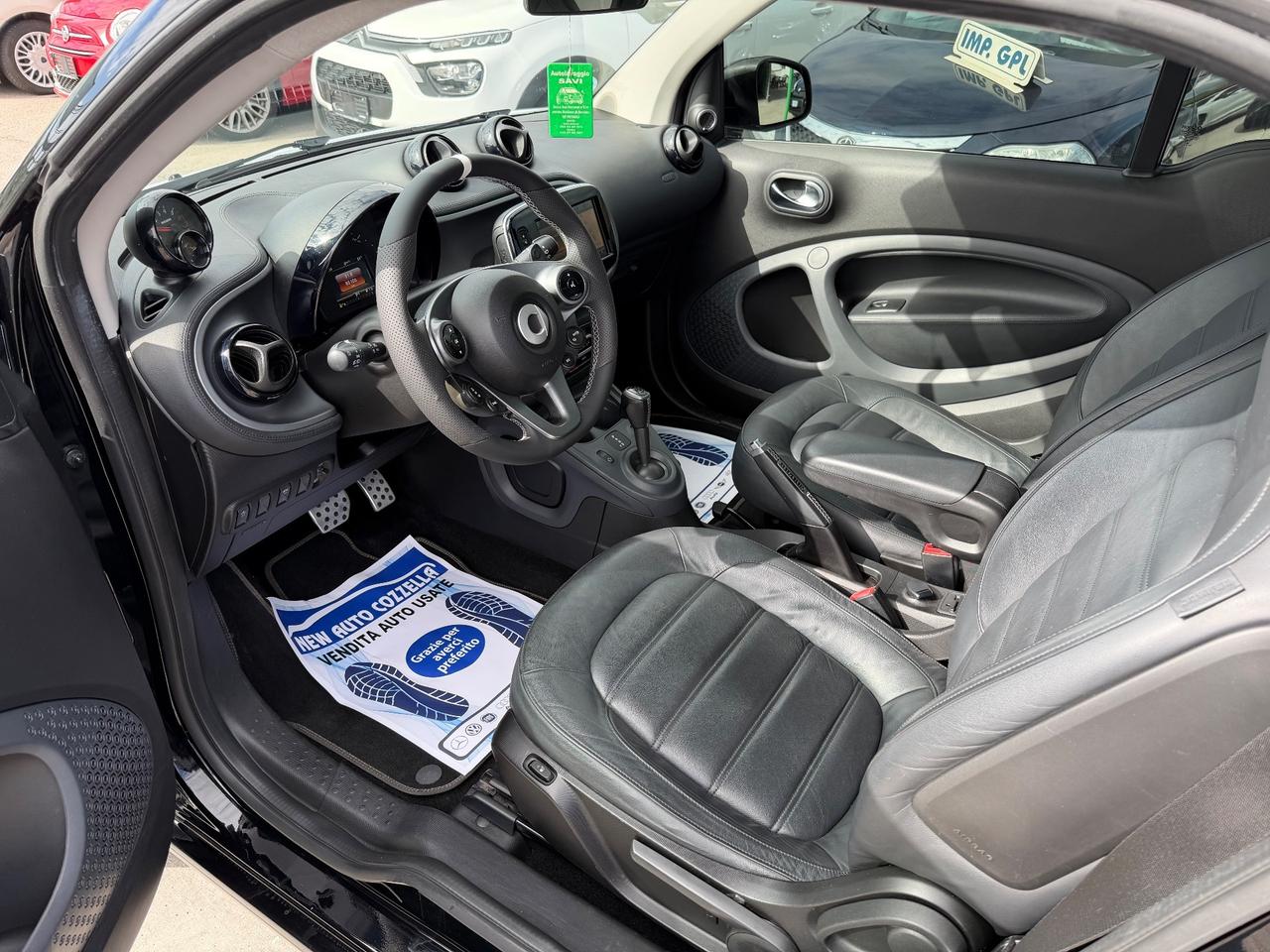 Smart ForTwo BRABUS 0.9 Turbo twinamic Xclusive