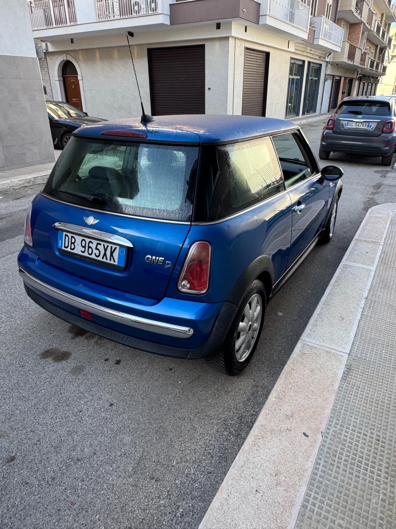 Mini 1.4 tdi One D Seven