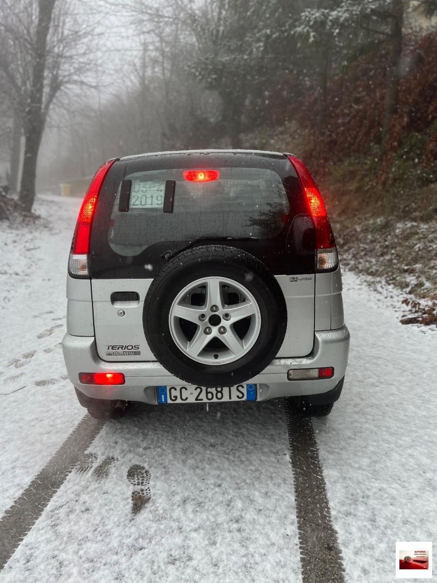 DAIHATSU - Terios - 1.3i 16V 4WD CX