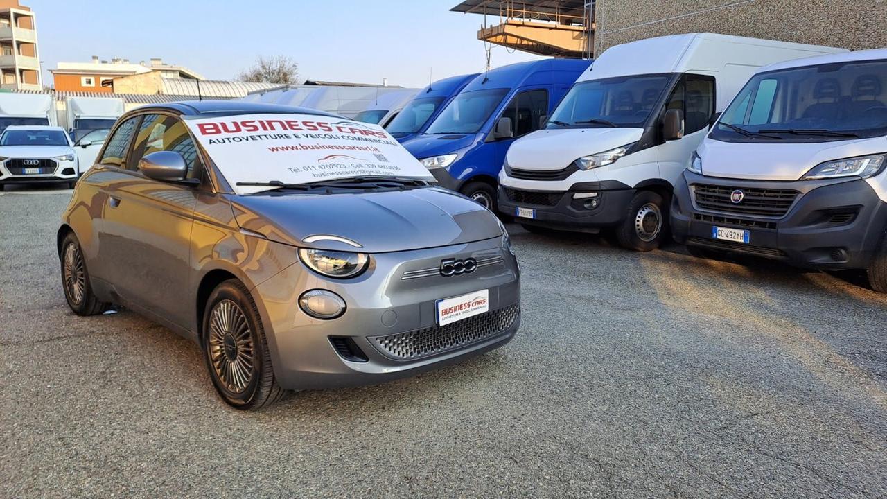 Fiat 500e BUSINESS OPENING EDITION - 100% ELETTRICA -43 KW- KM. 38000 AUTO PER NEOPATENTATI
