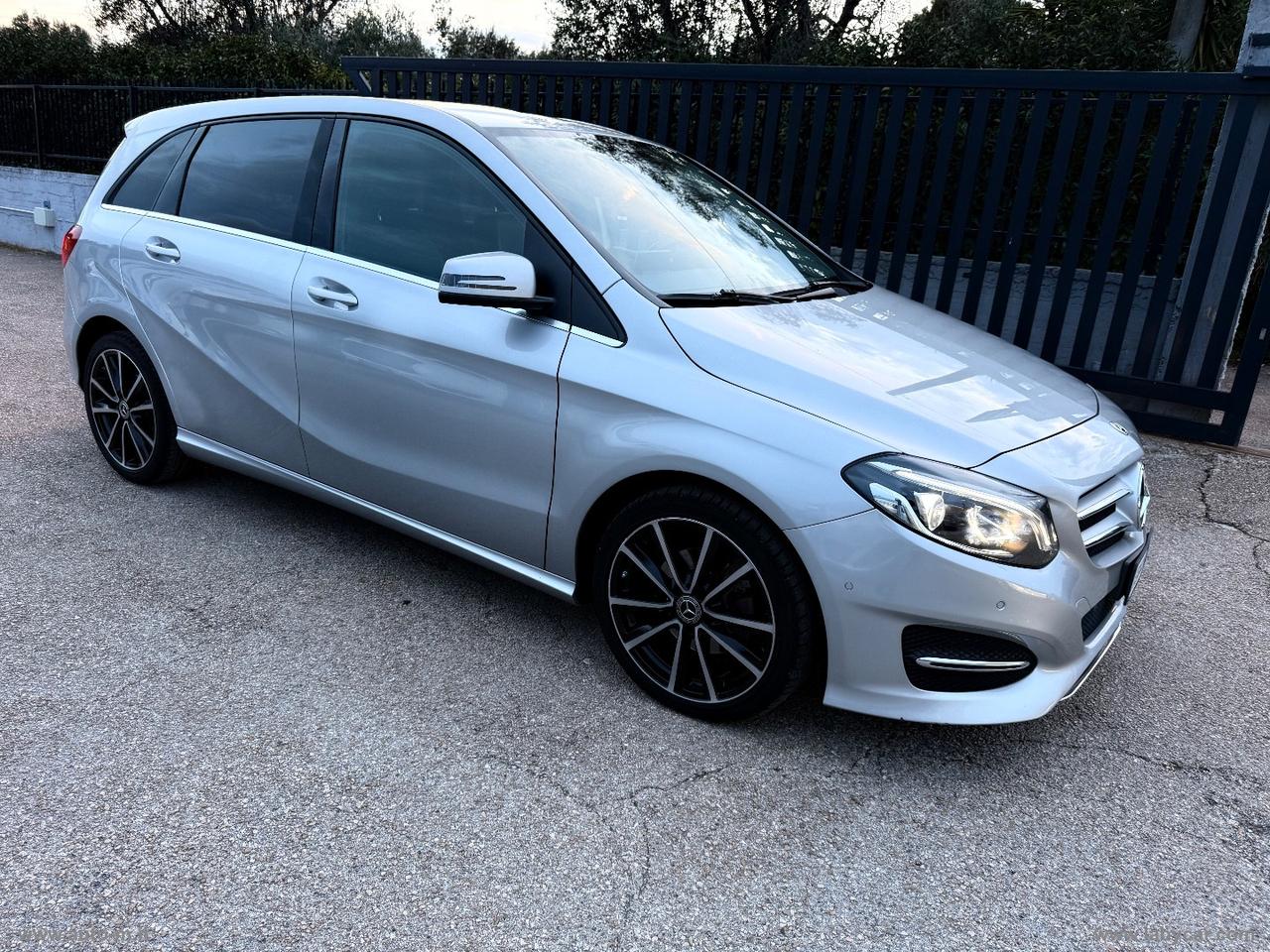 MERCEDES-BENZ B 200 d Automatic Sport