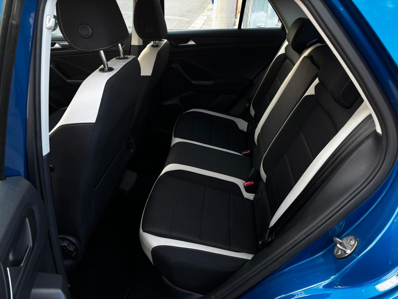 Volkswagen T-Roc 1.6 TDI Advanced - 2018