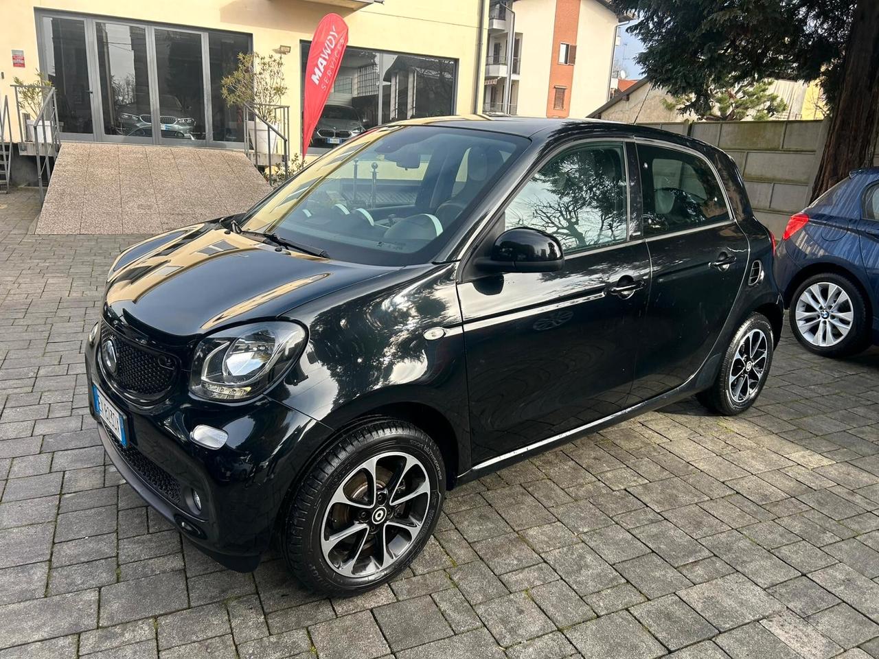 Smart ForFour 70 1.0 Passion TAGLIANDATA NEOPATENTATI