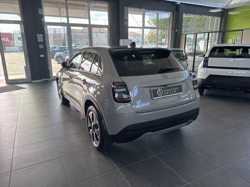 FIAT 600 Hybrid 100 CV DCT MHEV La Prima