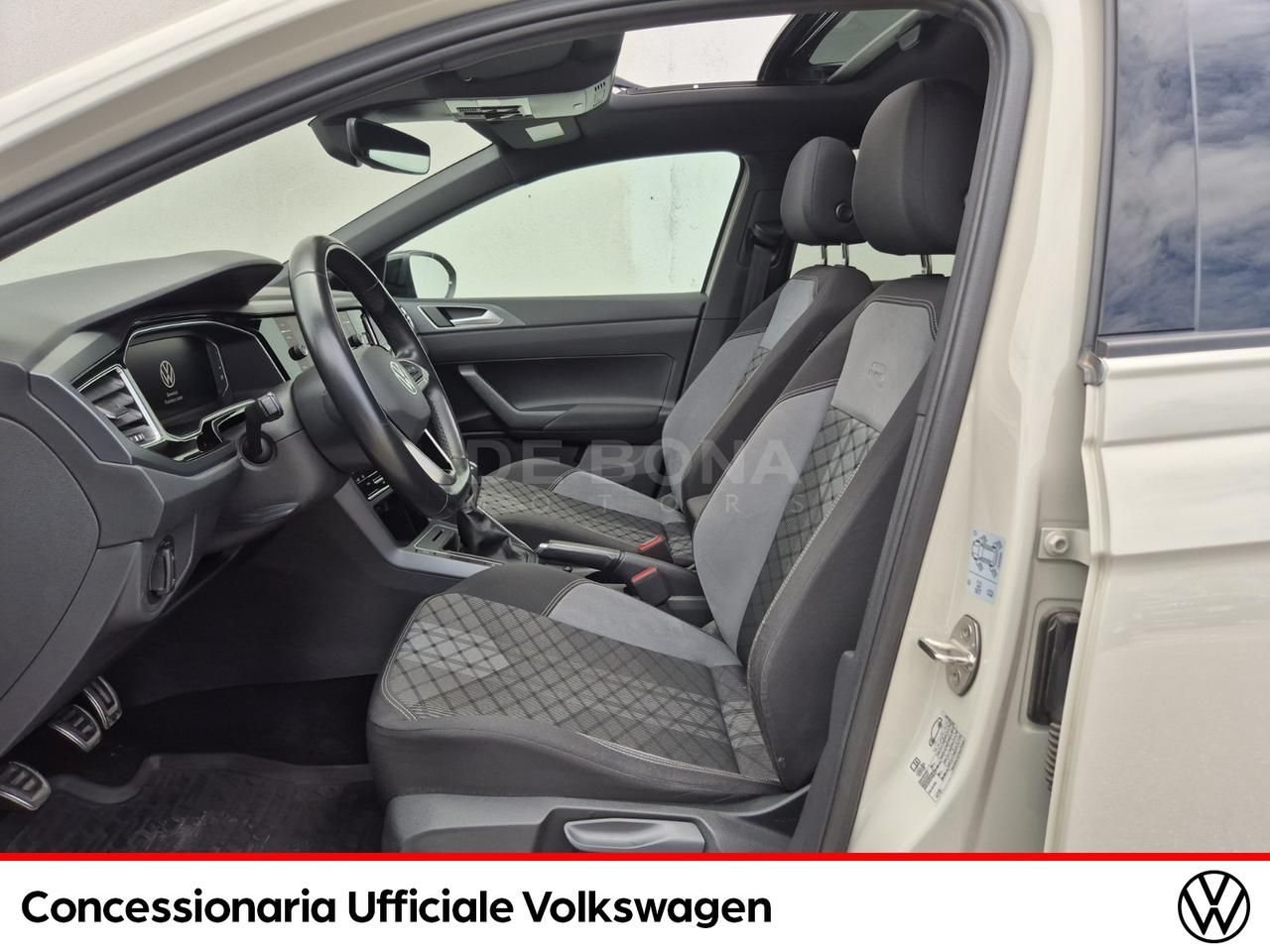Volkswagen Taigo 1.0 tsi r-line 110cv