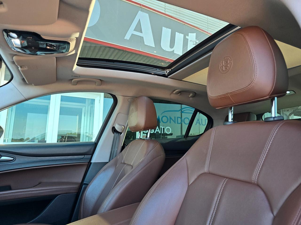 Alfa R. Stelvio 2.2 Turbodiesel 210 CV AT8 Q4 Super